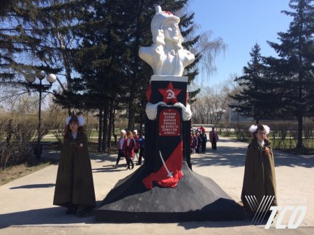 ВАХТА ПАМЯТИ. Вечный огонь ВАХТА ПАМЯТИ. Вечный огонь
